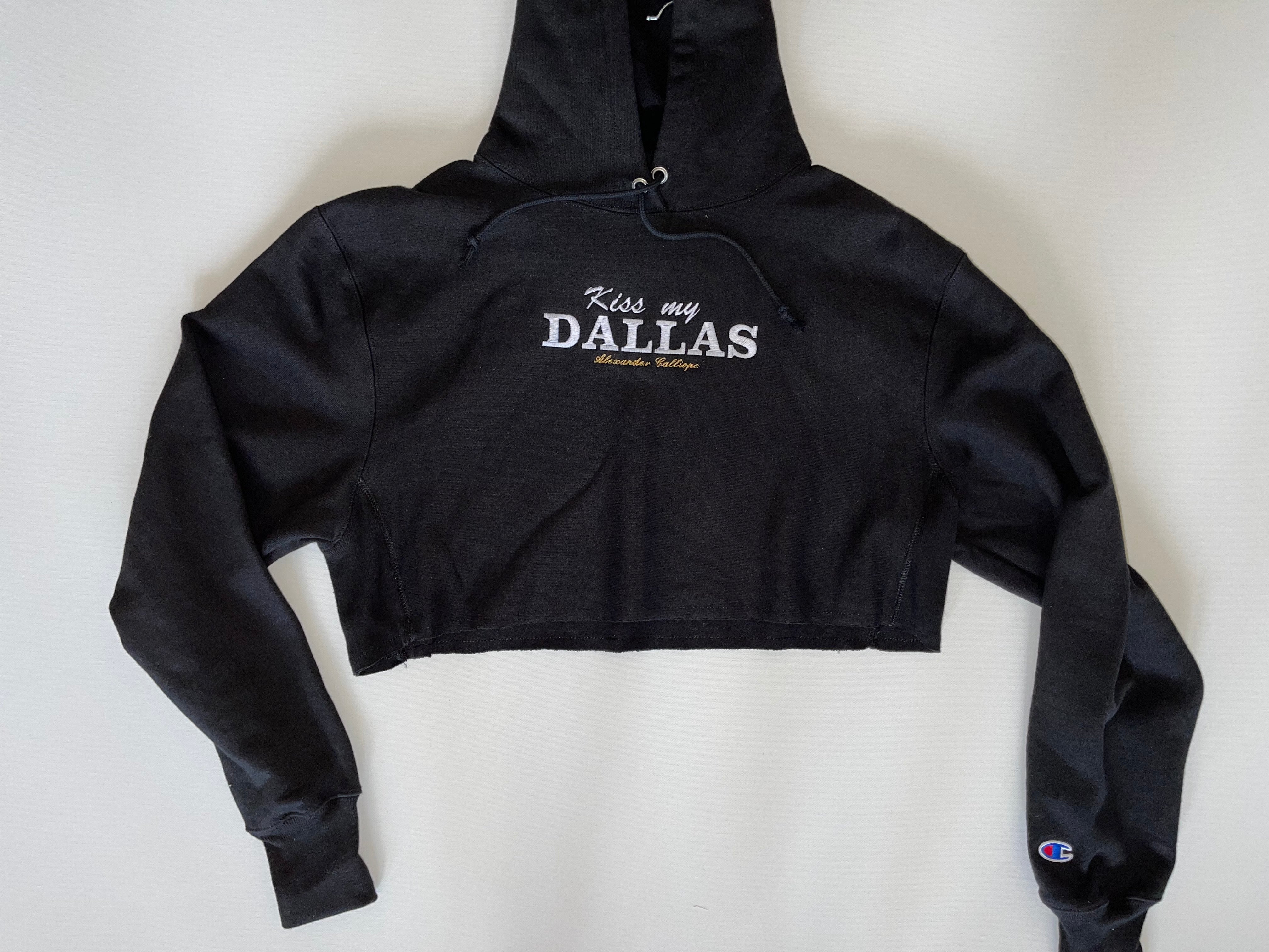 Kiss My Dallas Crop